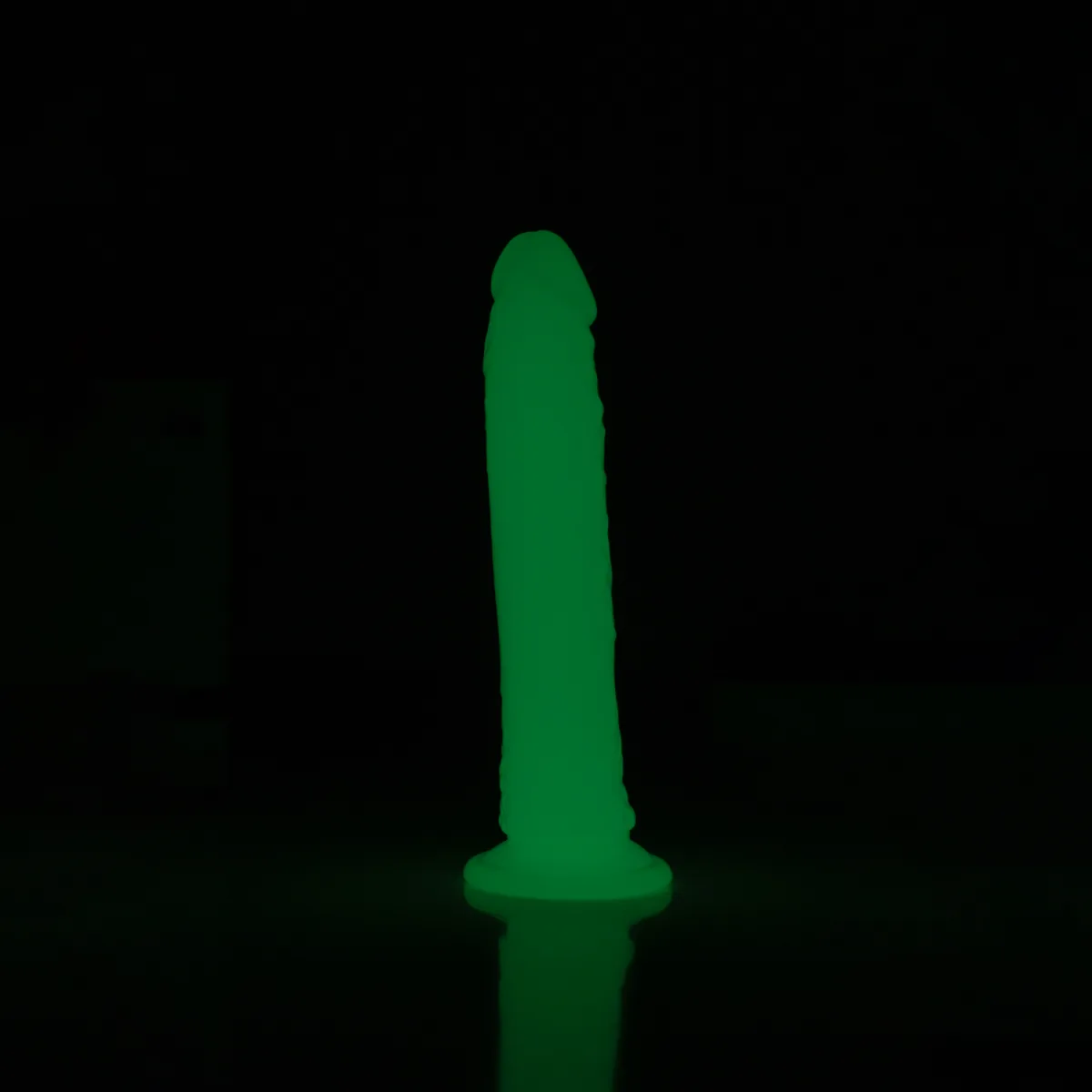 Dildo Realista Elara 20.5 cm Camtoyz - Color: Morado Dildo Realista Elara 20.5 cm Camtoyz - Color: Morado